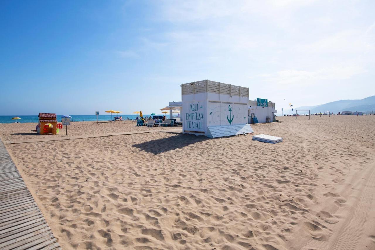Apartamentos Marplana Castelldefels Dış mekan fotoğraf