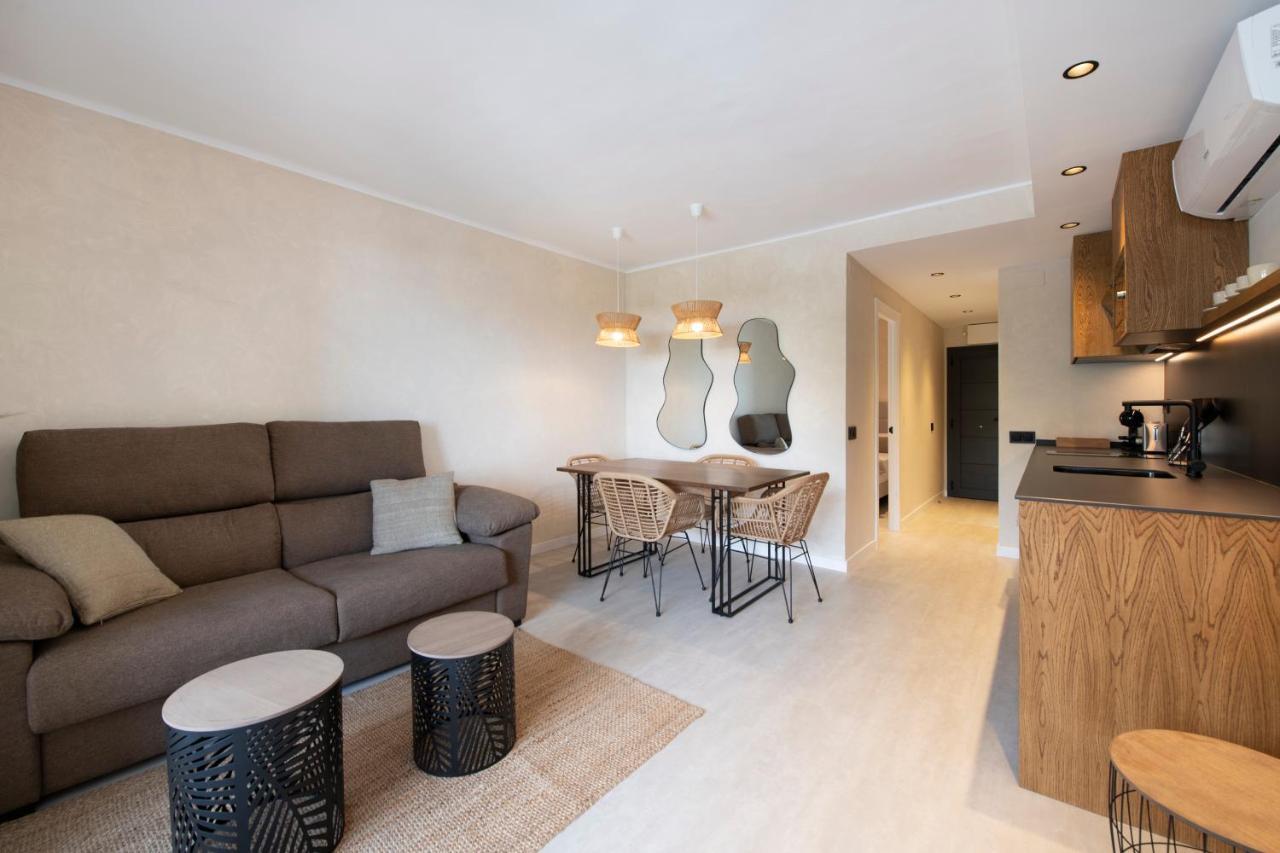 Apartamentos Marplana Castelldefels Dış mekan fotoğraf