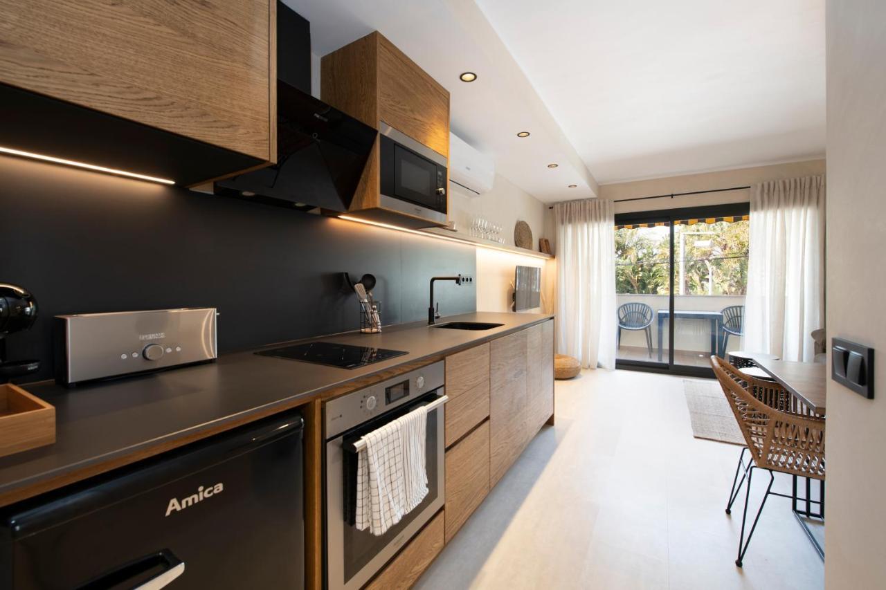 Apartamentos Marplana Castelldefels Dış mekan fotoğraf