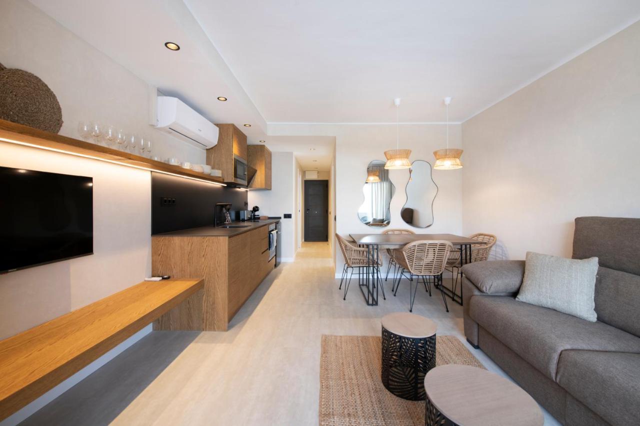 Apartamentos Marplana Castelldefels Dış mekan fotoğraf