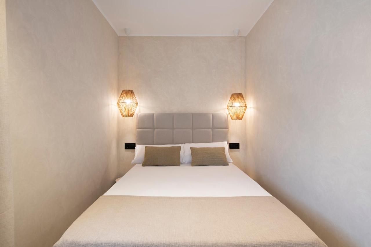 Apartamentos Marplana Castelldefels Dış mekan fotoğraf